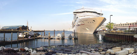 Cruise Ship, Boston